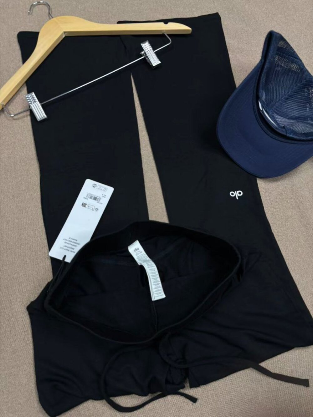 🪩Alo Yoga Sway Bootcut Sweatpant Black Comfortable Flared Casual Sports Pants - Picture 5 of 10